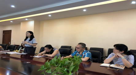 成都市實(shí)驗(yàn)外國(guó)語學(xué)校主題情境英語語法課題組總結(jié)會(huì)