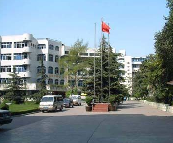 成都市鹽道街中學(xué)怎么樣？