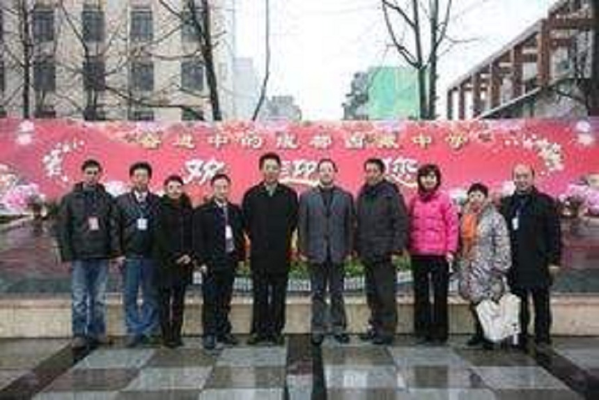 成都西藏中學(xué)環(huán)境好不好？