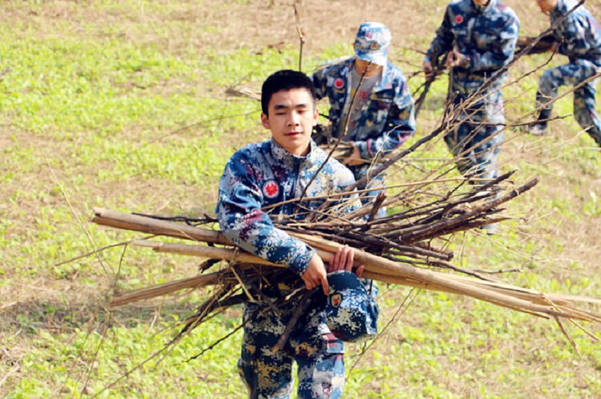 四川大學(xué)附屬中學(xué)2019年中考錄取分?jǐn)?shù)線是多少？