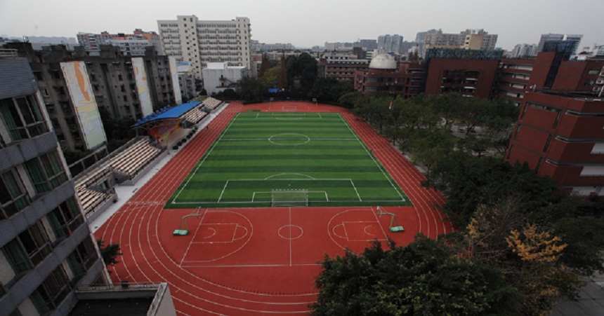 成都玉林中學校園環(huán)境好不好？