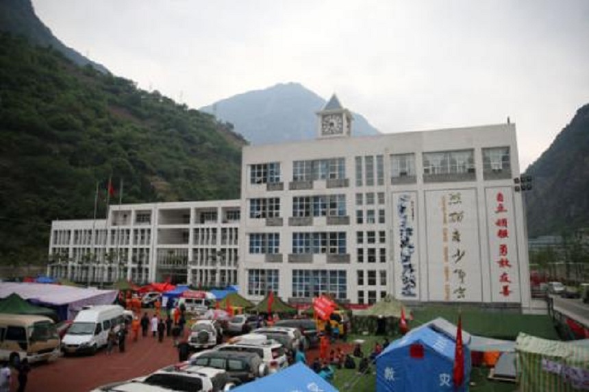 寶興縣海南高級(jí)中學(xué)學(xué)校環(huán)境好嘛？