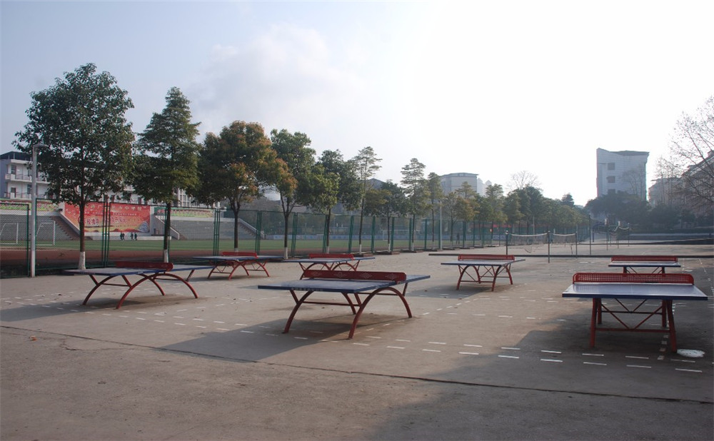 廣安代市中學(xué)的詳細(xì)地址在什么地方？