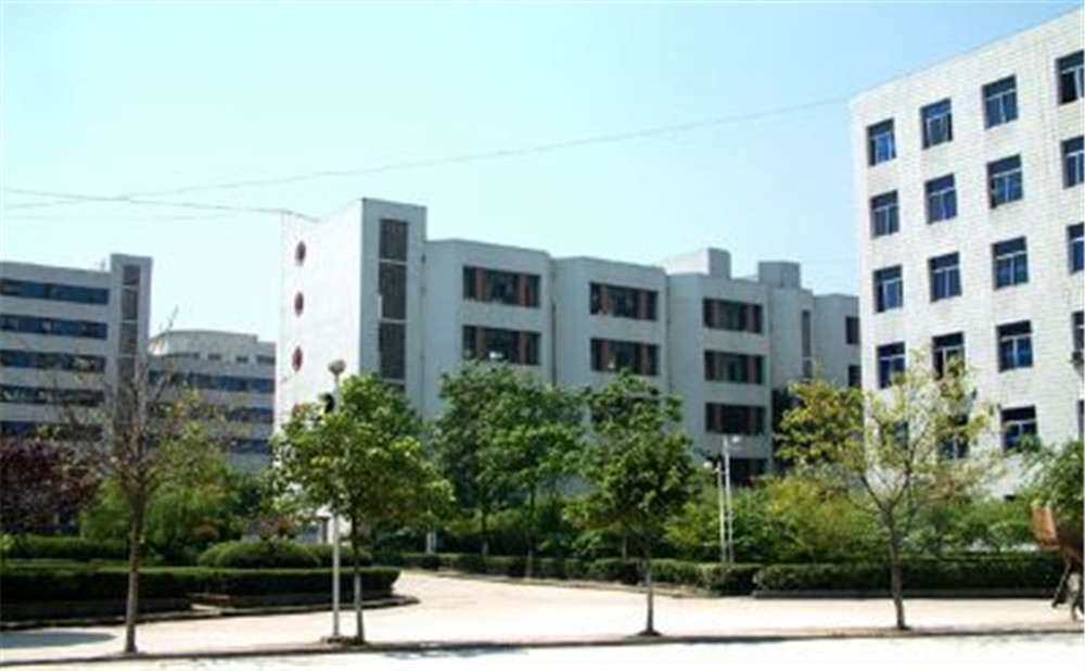 廣安友誼中學2020年的收費標準