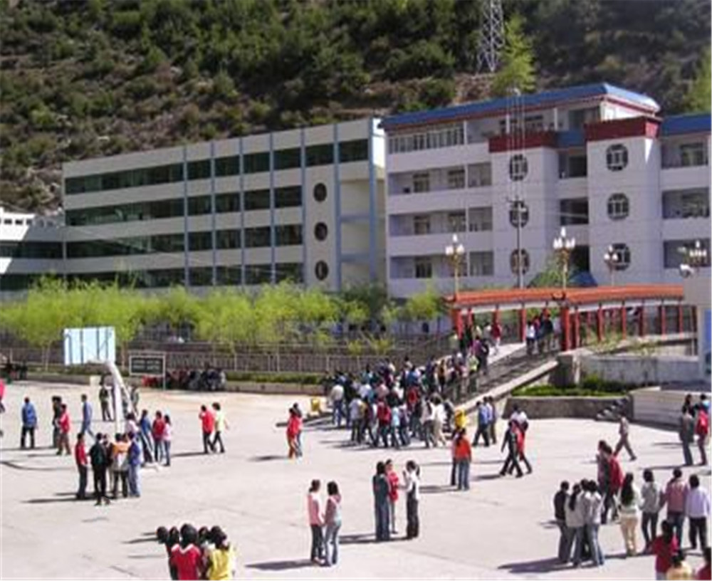 康定縣民族中學(xué)2020年的招生計劃公布了嗎？