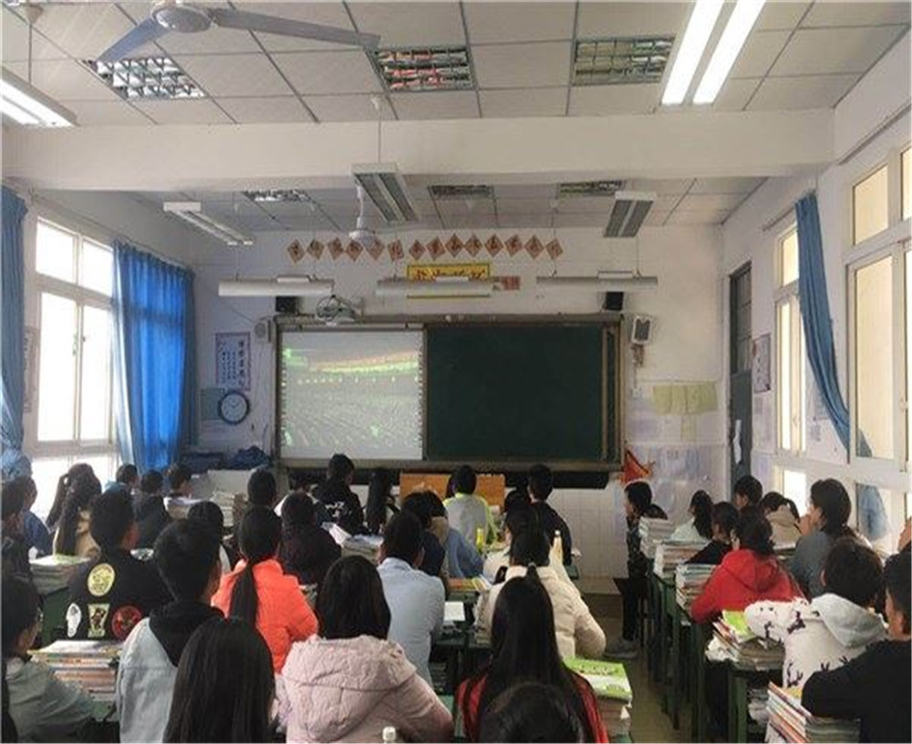 西昌市第五中學(xué)2020年中考錄取分?jǐn)?shù)線多少分？