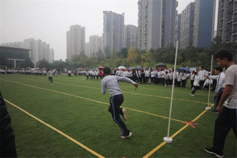 成都市第三中學(xué)怎么樣？