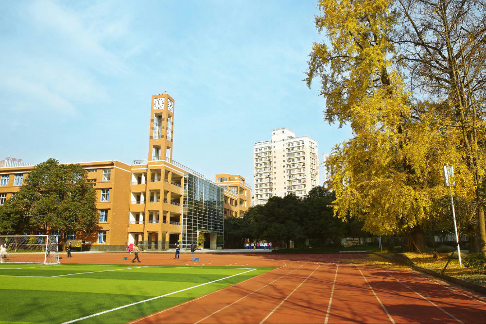成都八中2020年的招生計(jì)劃是多少？