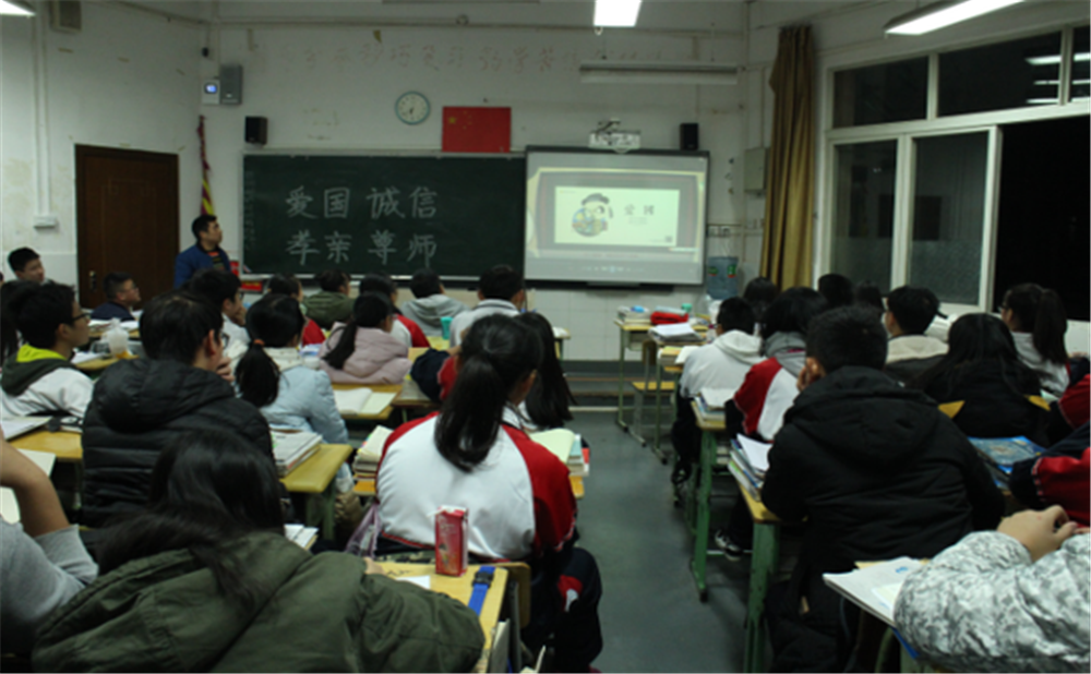郫縣二中去年的錄取分?jǐn)?shù)線是多少？