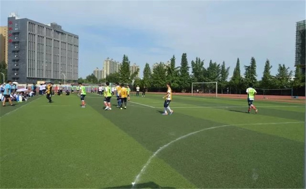 大彎中學(xué)去年錄取分?jǐn)?shù)線是多少？