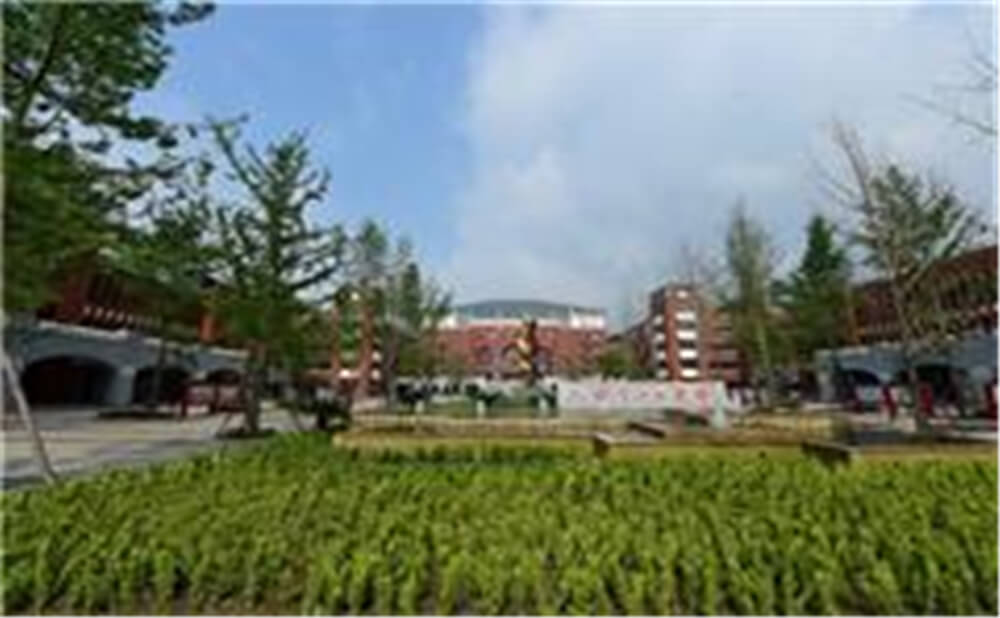 新都一中的高中住宿怎么樣？