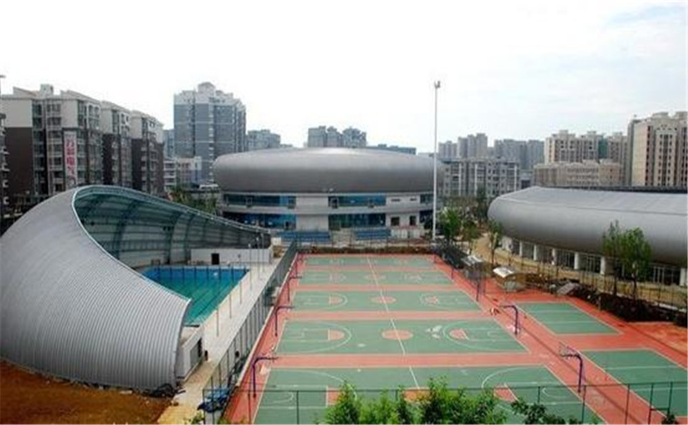 簡陽中學(xué)的高中住宿怎么樣？