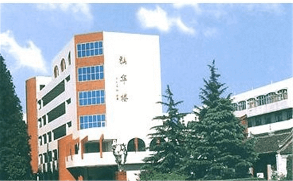 泰興中學(xué)的錄取分?jǐn)?shù)是多少？