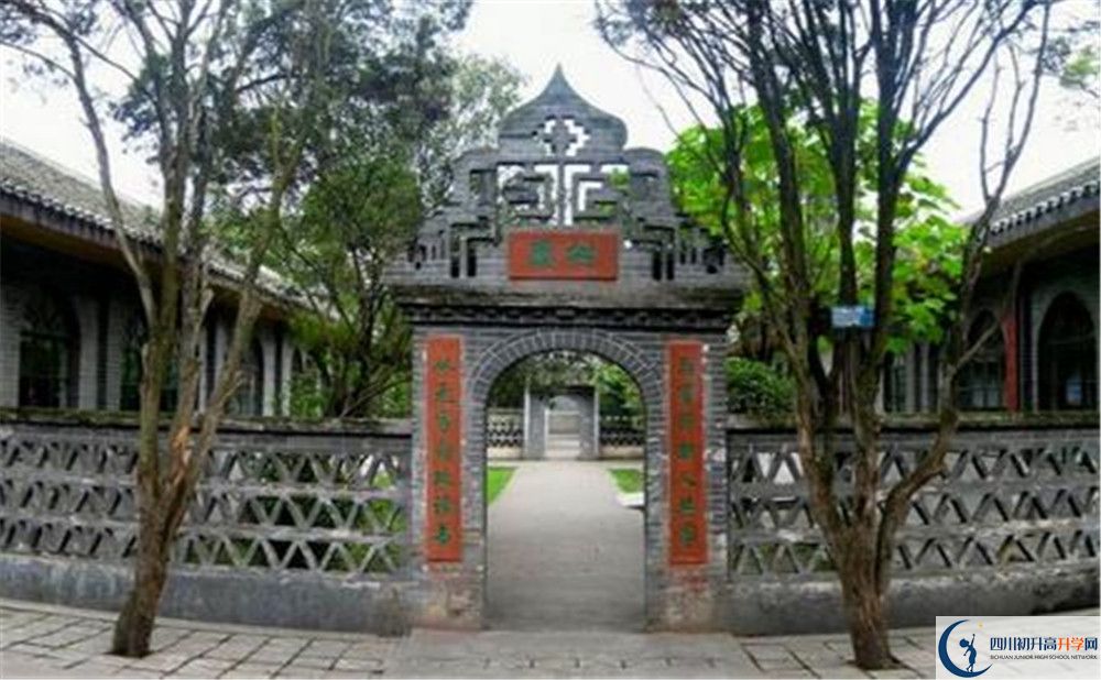 安仁中學(xué)的本科升學(xué)率高不高？