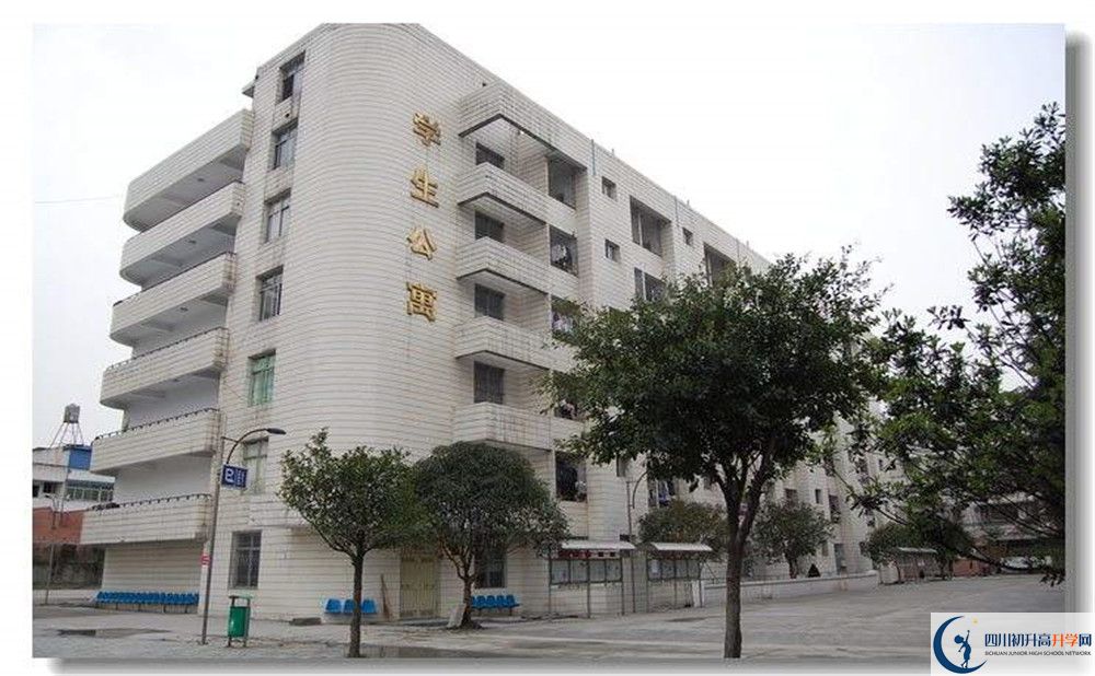 2020邛崍二中的升學(xué)率有多少？