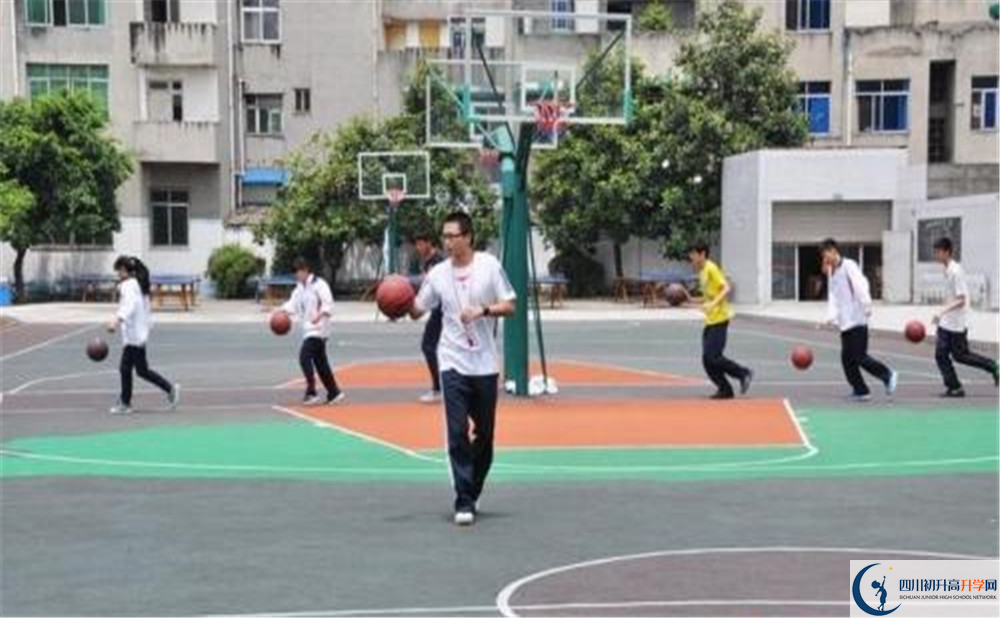 成都市太平中學(xué)的高中好不好？