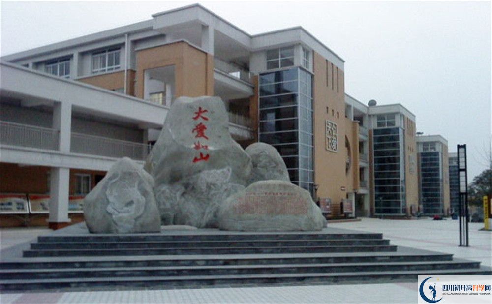 中考八一聚源高級中學(xué)的招生分?jǐn)?shù)線是多少？