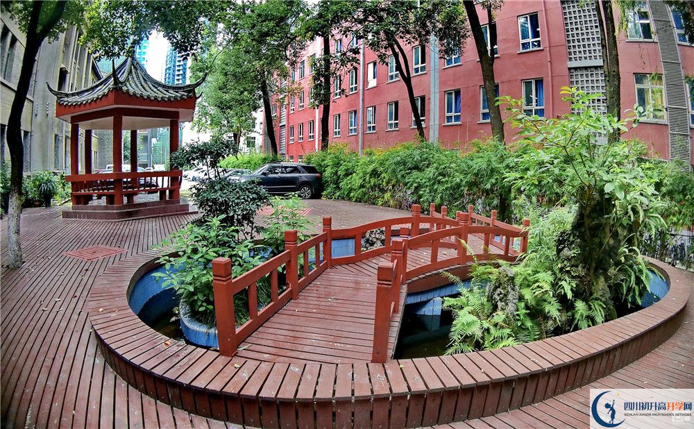 通錦中學(xué)住宿條件怎么樣？