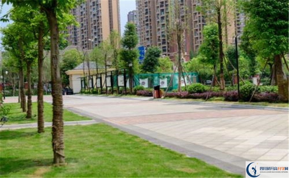 成都教科院附屬學(xué)校的地址怎么走？