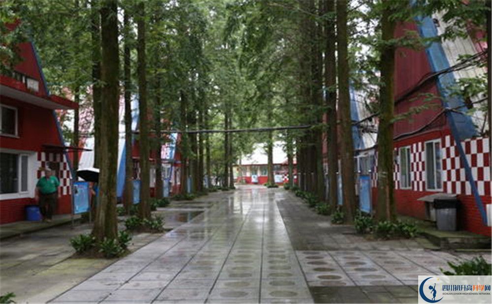 光亞學(xué)校地址怎么走？