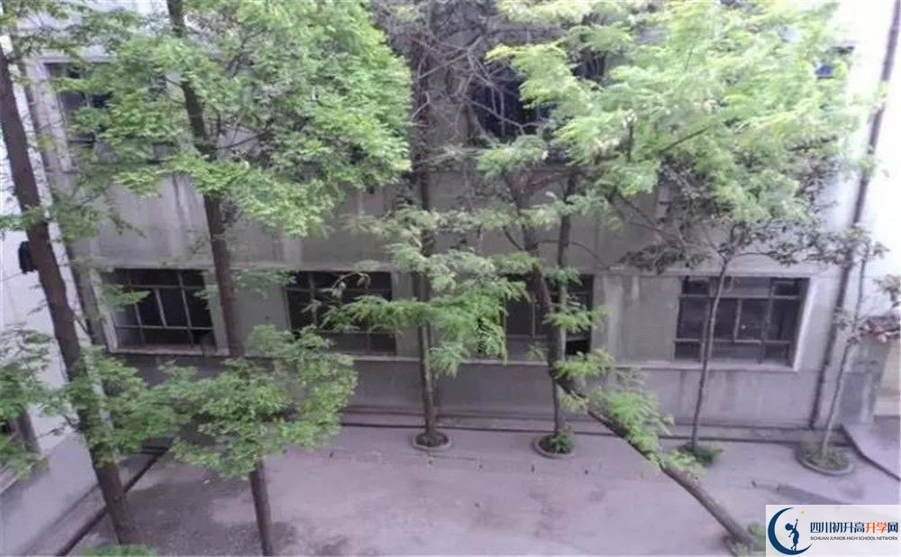 川化中學(xué)自主招生分?jǐn)?shù)是多少？