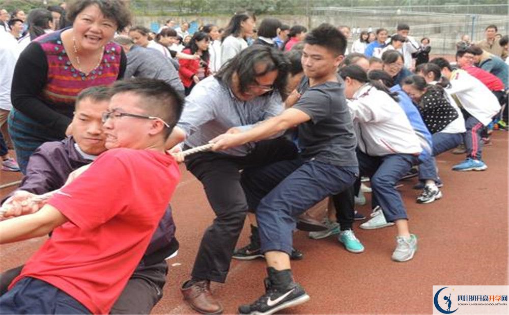 成都市第三中學(xué)2020年保送清華北大的人數(shù)有多少？