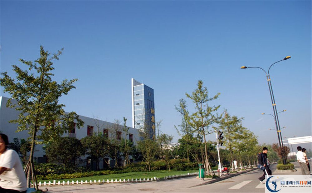 成都樹德中學(xué)光華校區(qū)高中平行班怎么樣？