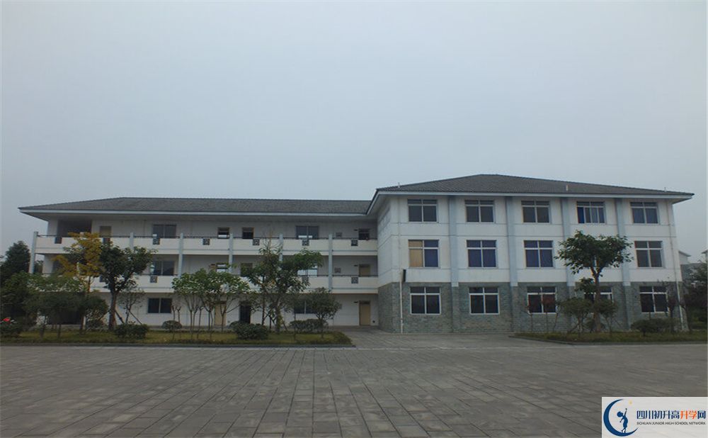 淮口中學(xué)在全國高中排名是多少？