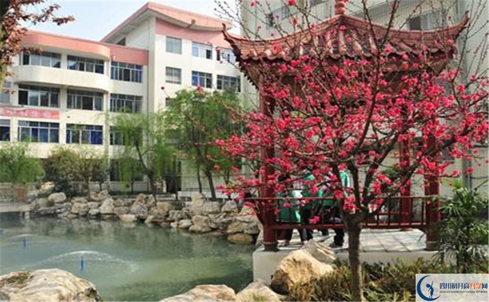 蜀城中學(xué)高中分班考試難嗎？