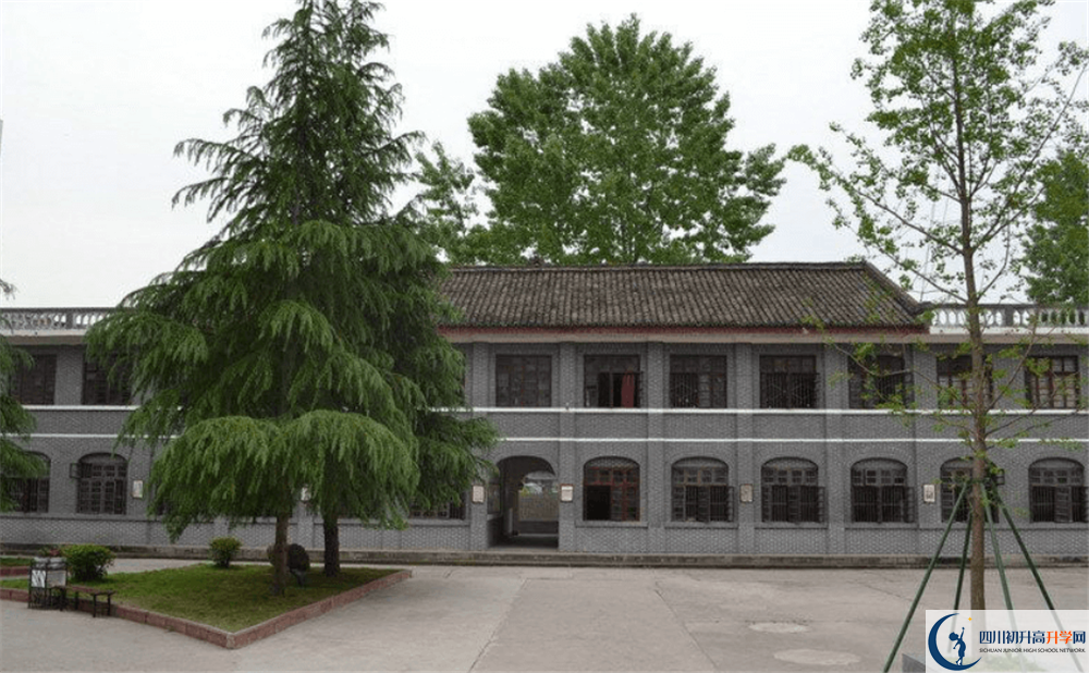 閬中市柏埡中學(xué)今年的錄取條件是否有變化？