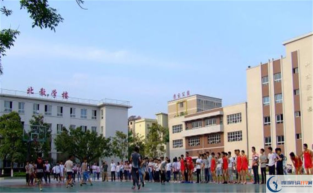 達(dá)州鐵路中學(xué)高三診斷考試時間怎么安排？